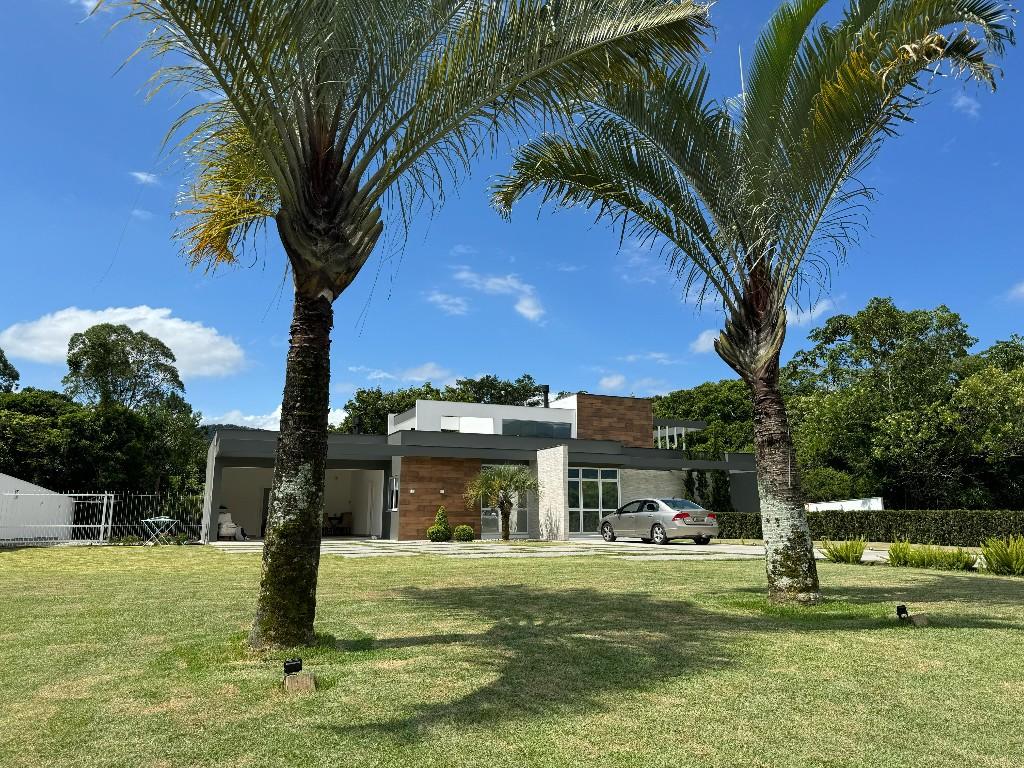 Casa em Sul do Rio, Santo Amaro da Imperatriz. 3 quartos, 350m². Imagem 2 de 27